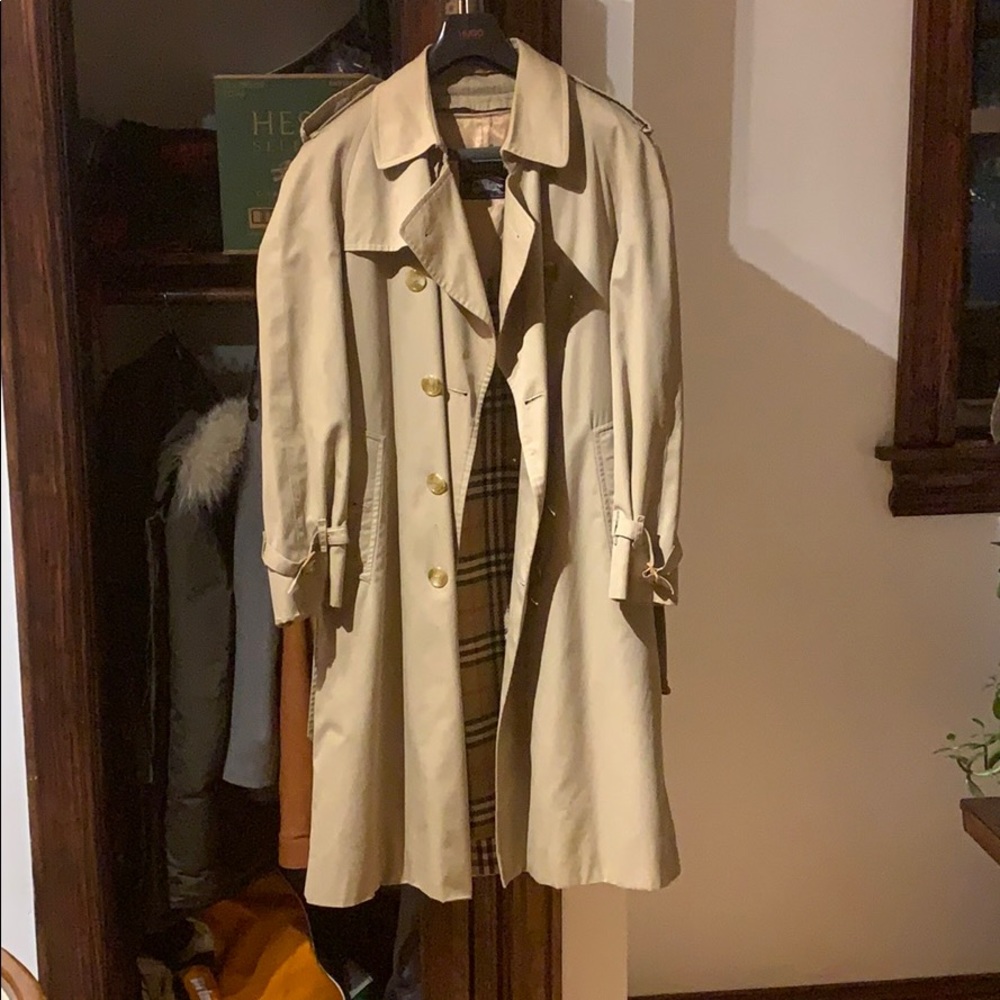 Burberry Trenchcoat